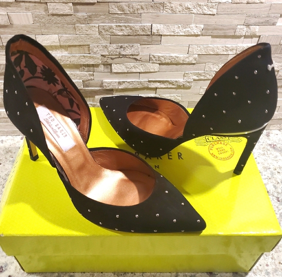 Ted Baker Shoes - Ted Baker NWT.  Zaffi suede black (37)🎀🖤